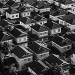 ‘Safe as Houses’ is a well-known saying, but is it really true? Bricks and mortar is generally seen as a safe bet, but as the 2008 credit crisis showed, property can take a hit too. New on TraderLife, we analyse the pandemic's likely toll... #trading #traderlife #economy #covid19 #housing #markets #analysis #finance #business #pandemic #houses #stocks #wallstreet #fx #forex #shares #commodities Photo: Breno Assis on Unsplash